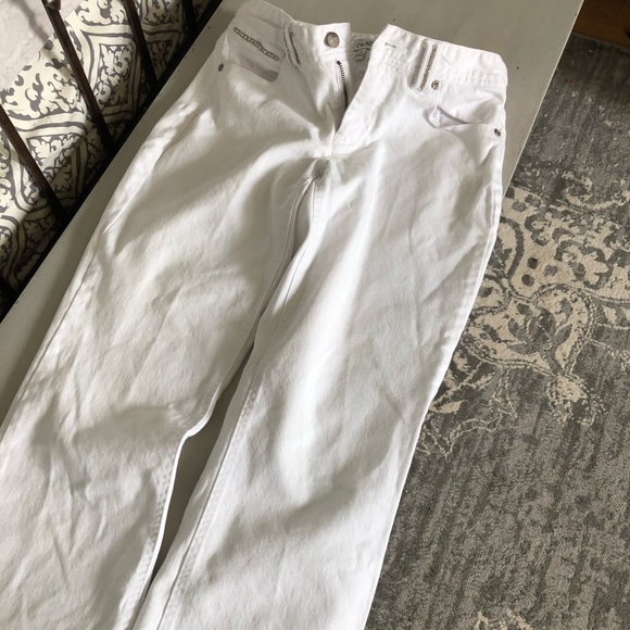 CACHE’.... white jeans - Picture 4 of 8